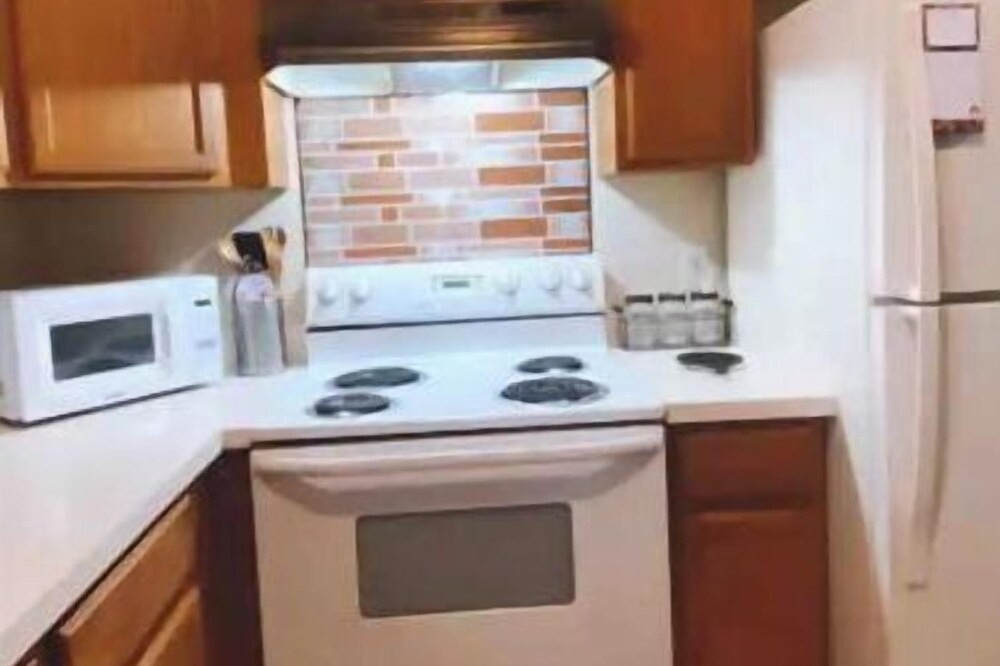 Photo of Kitchen in Port Tampa City