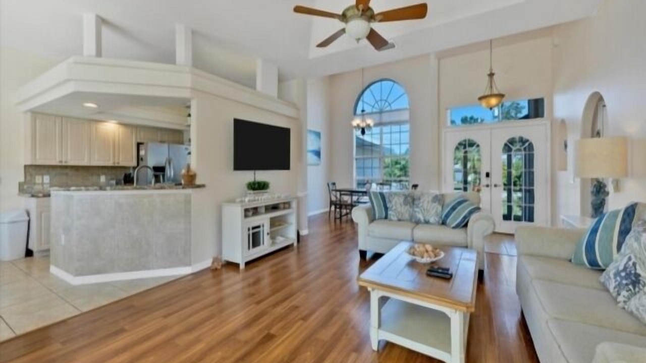Photo of Livingroom in Rotonda Heights