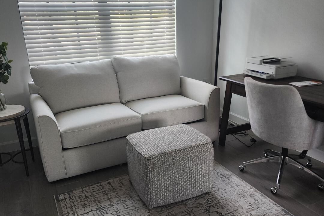 Photo of Livingroom in Gateway