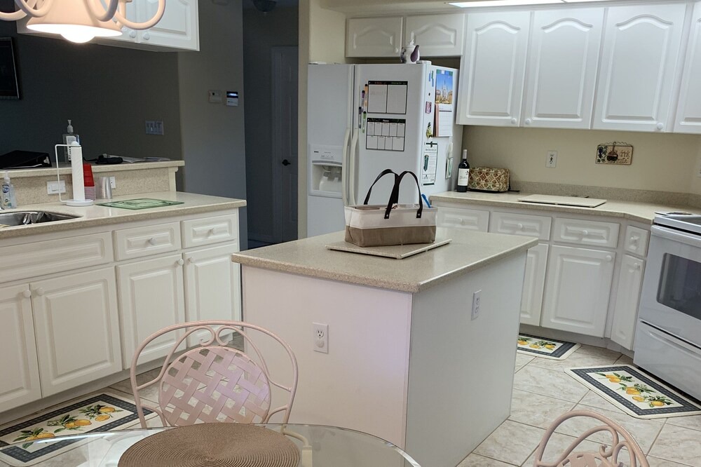 Photo of Kitchen in Harbour Heights