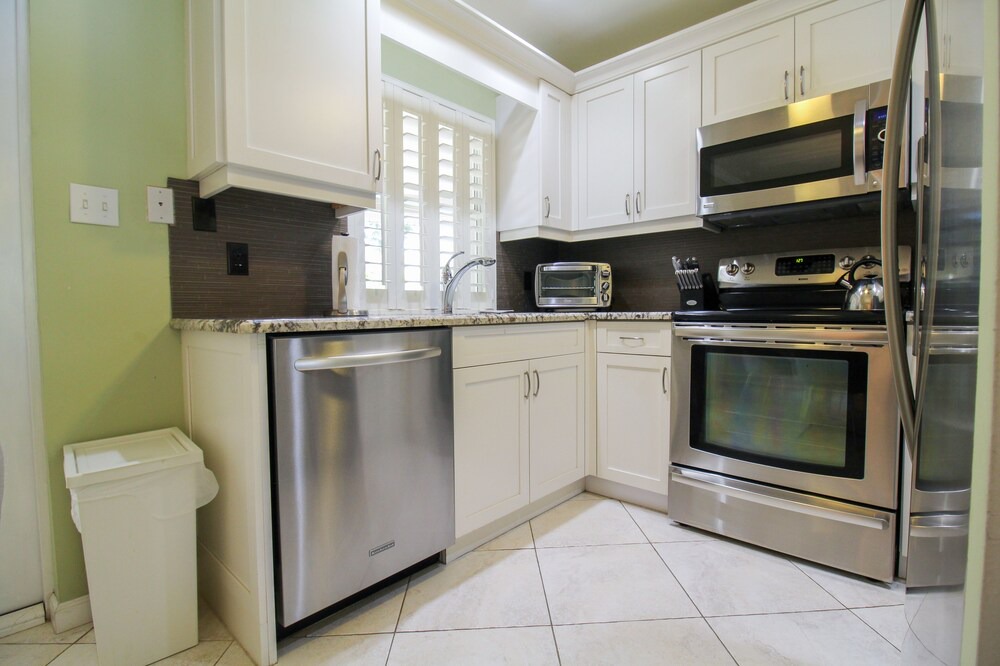 Photo of Others in Gulf Gate Estates