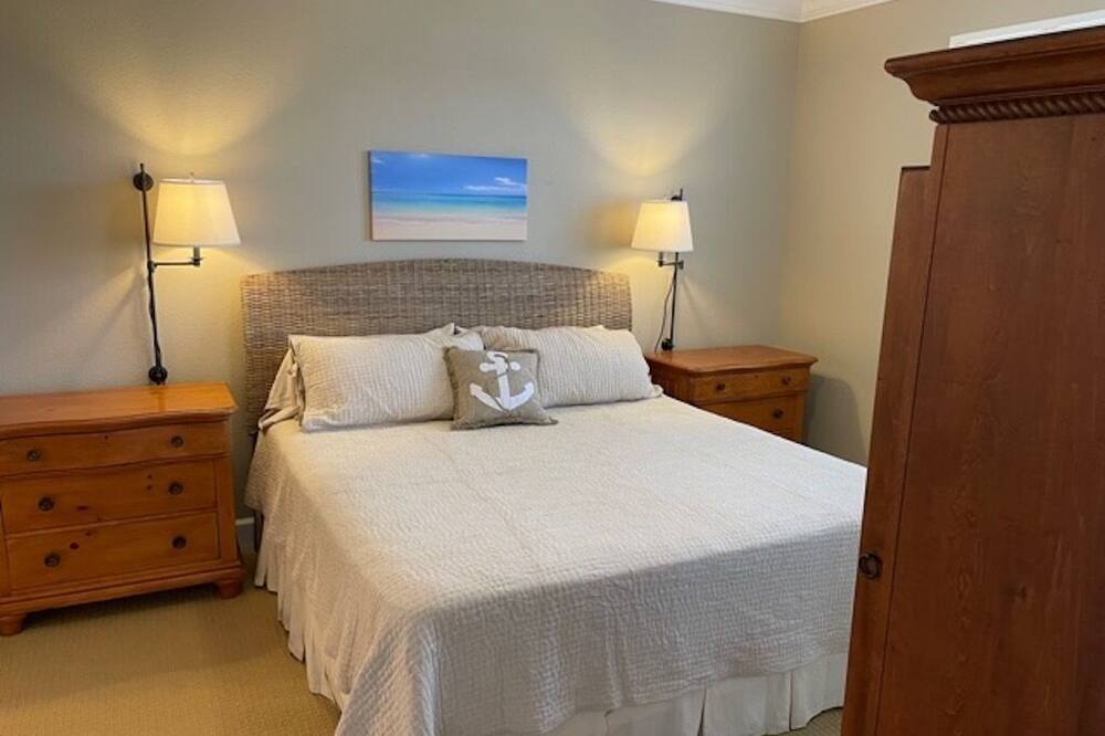 Photo of Bedroom in Placida