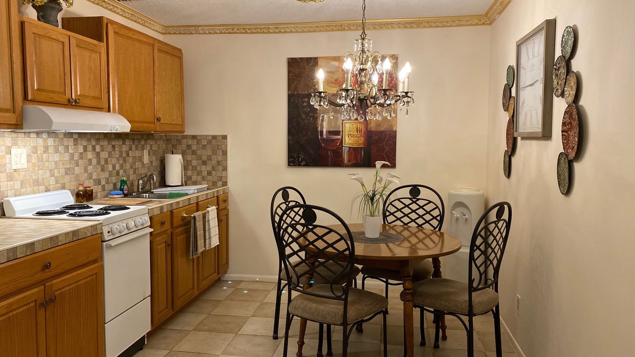 Photo of Kitchen in Warm Mineral Springs