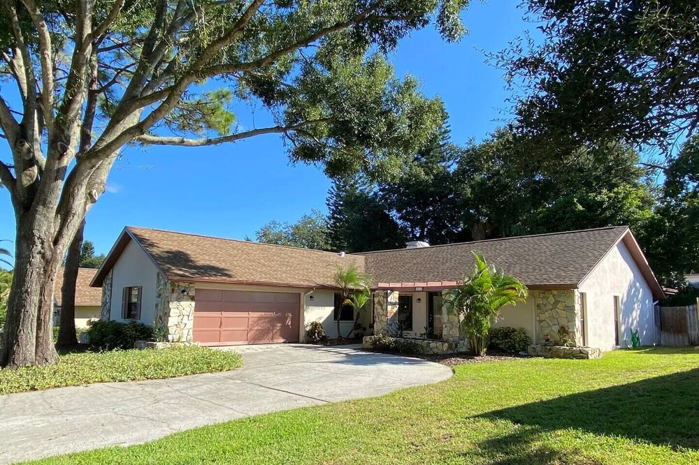 Photo of Outdoor in Lake Valencia