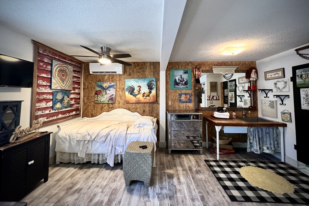 Photo of Bedroom in Gerton