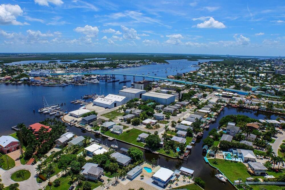Photo of Outdoor in Mid Island