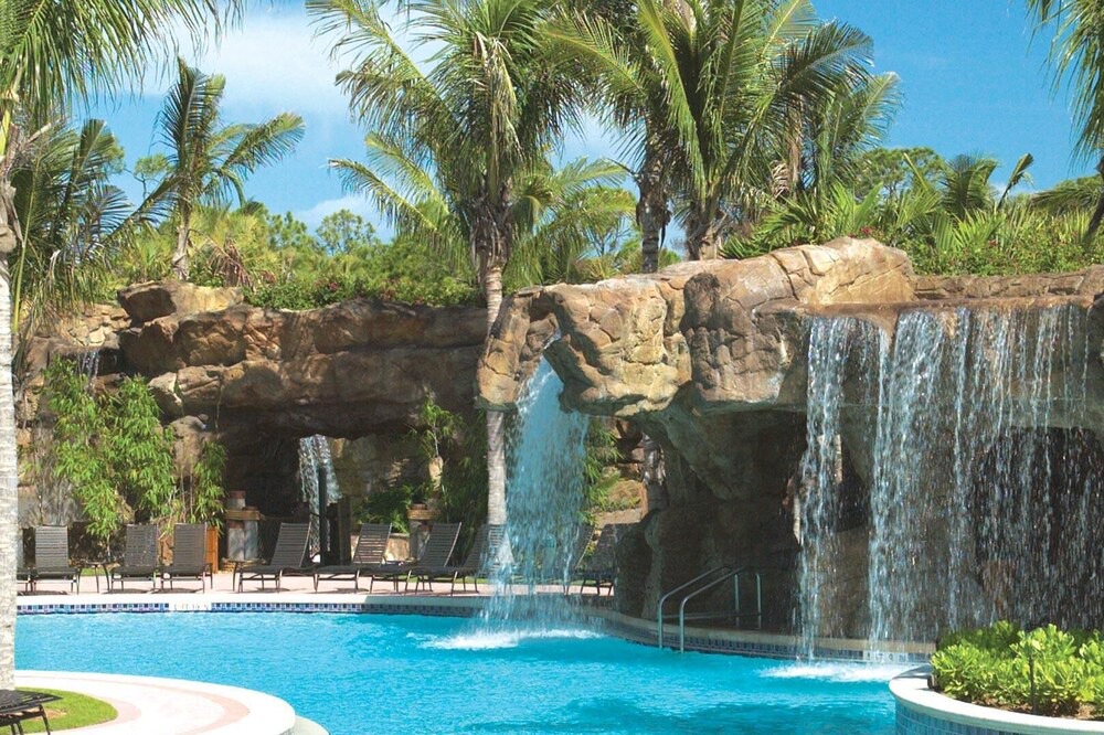 Photo of Outdoor in Estero