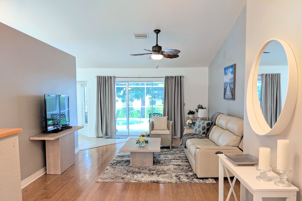 Photo of Livingroom in Port Charlotte