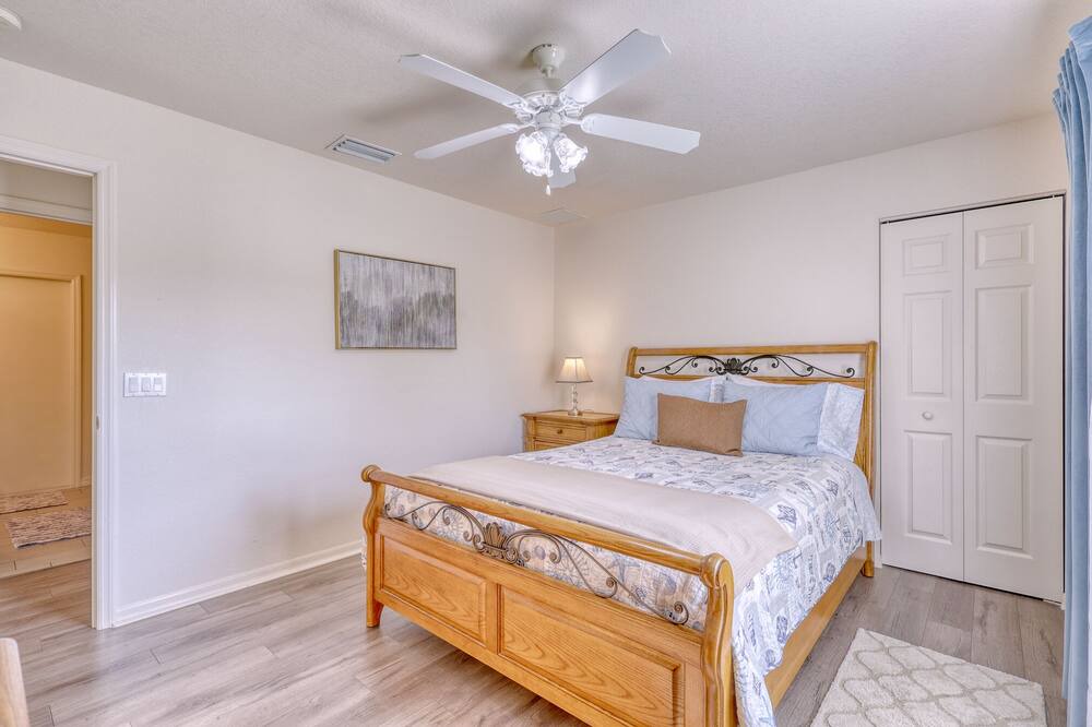 Photo of Bedroom in Rotonda Lakes