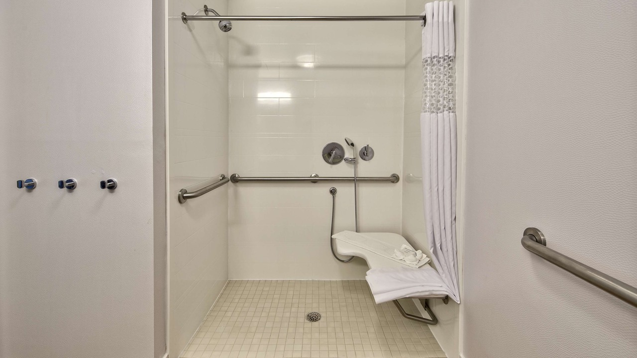 Photo of Bathroom in Estero
