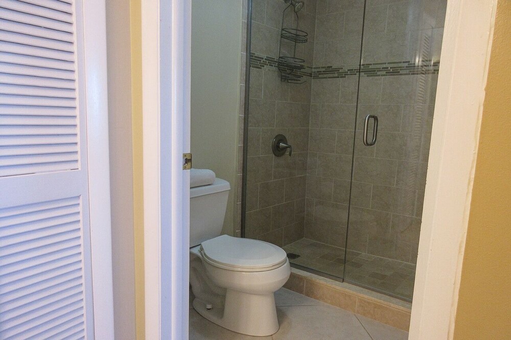 Photo of Bathroom in South Island