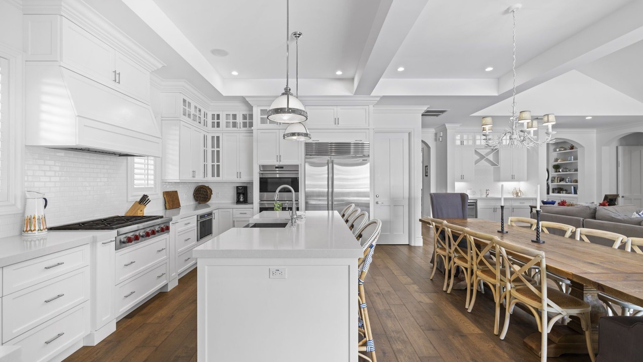 Photo of Kitchen in Royal Harbor