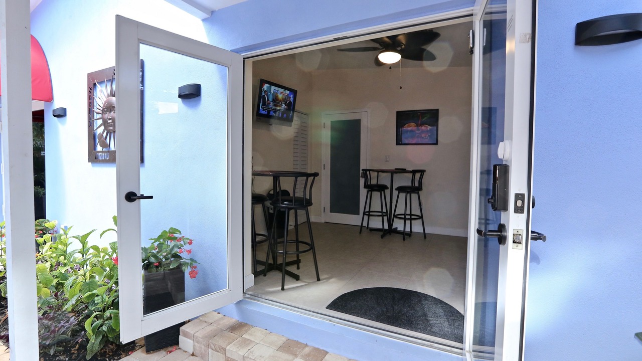 Photo of Outdoor in Wilton Manors