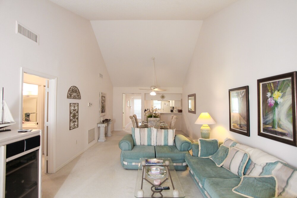 Photo of Bedroom in Plantation