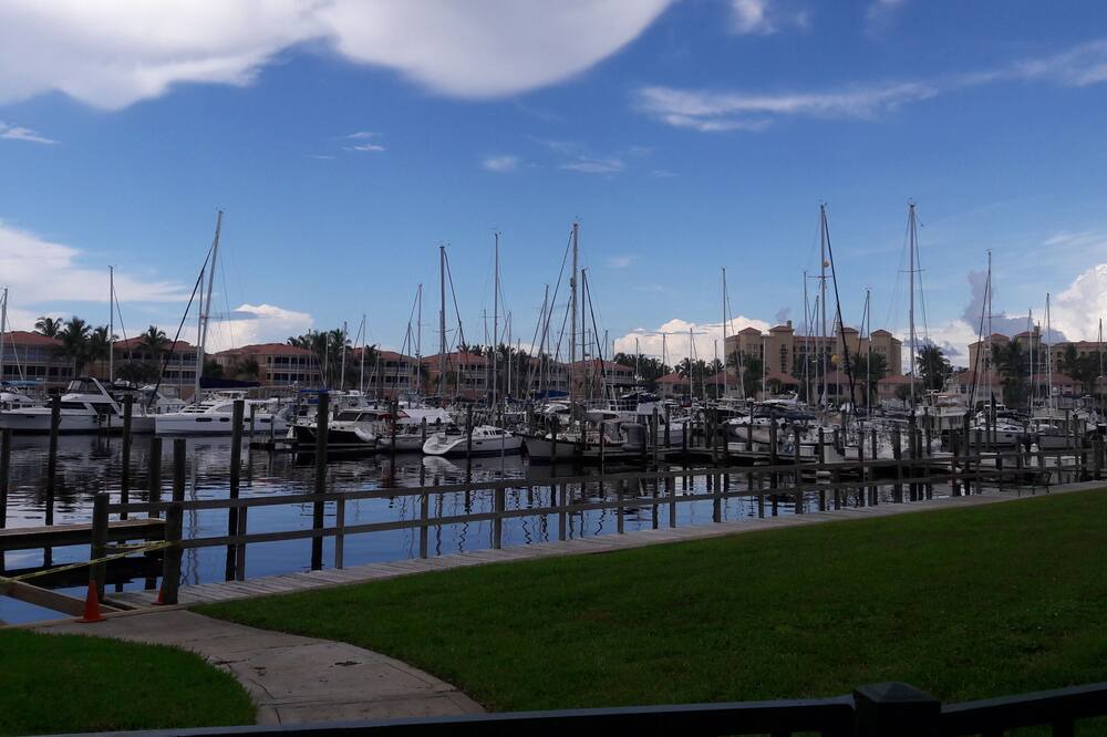 Photo of Others in Burnt Store Marina
