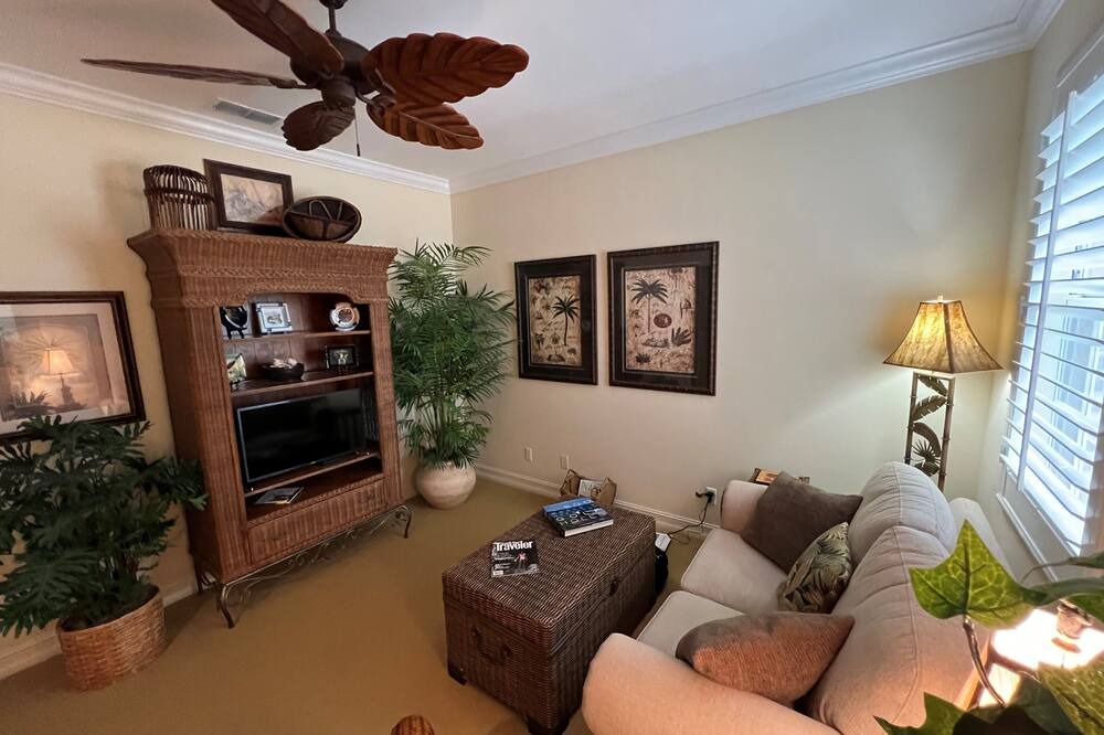 Photo of Outdoor in Estero