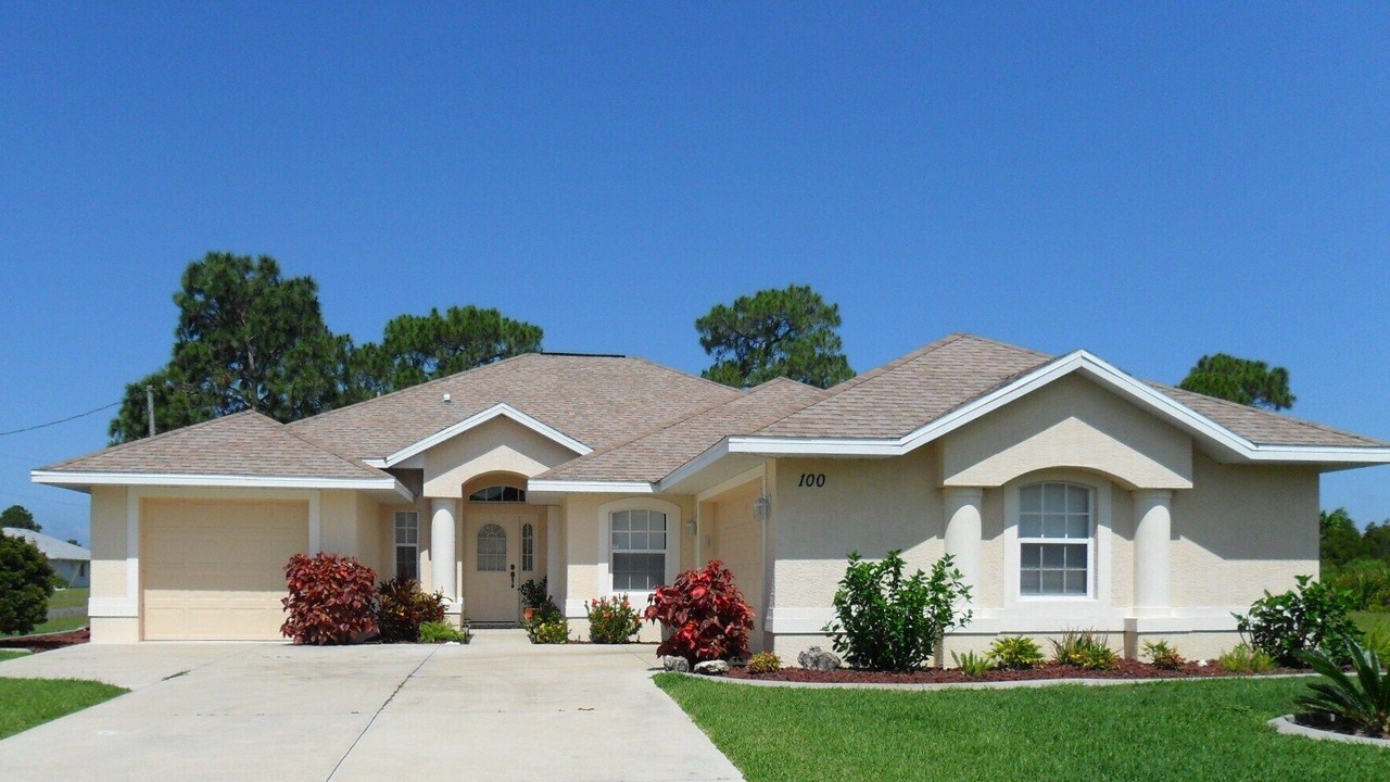 Photo of Outdoor in Rotonda Lakes