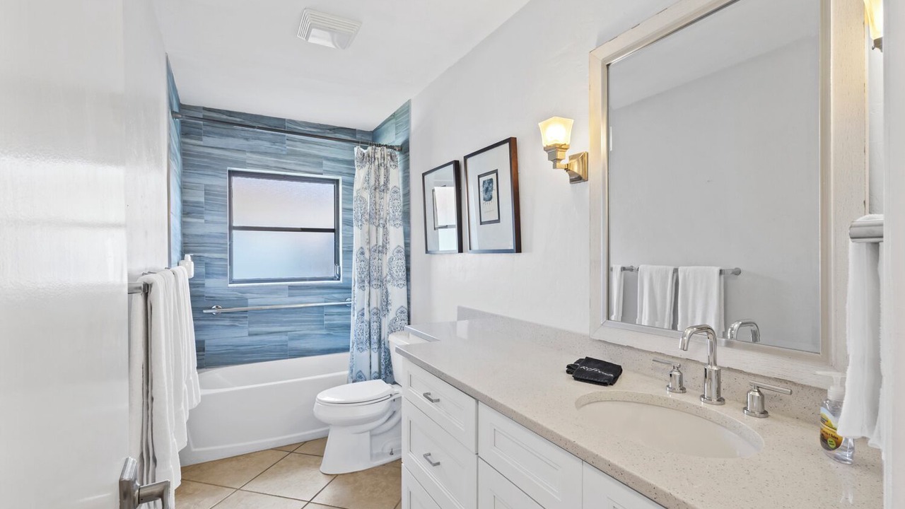 Photo of Bathroom in Naples Park