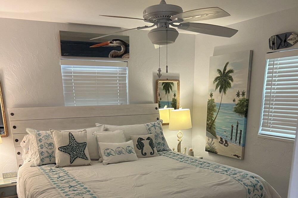 Photo of Bedroom in Whitney Beach