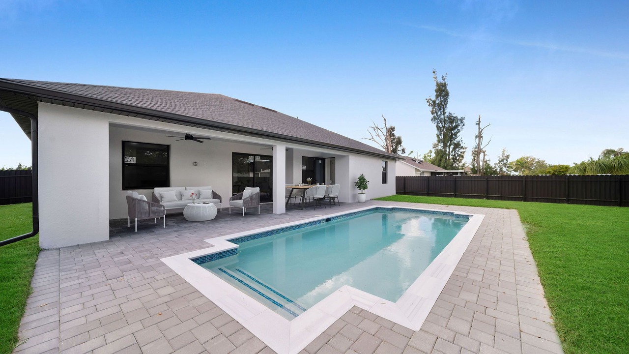 Photo of Outdoor in Mariner
