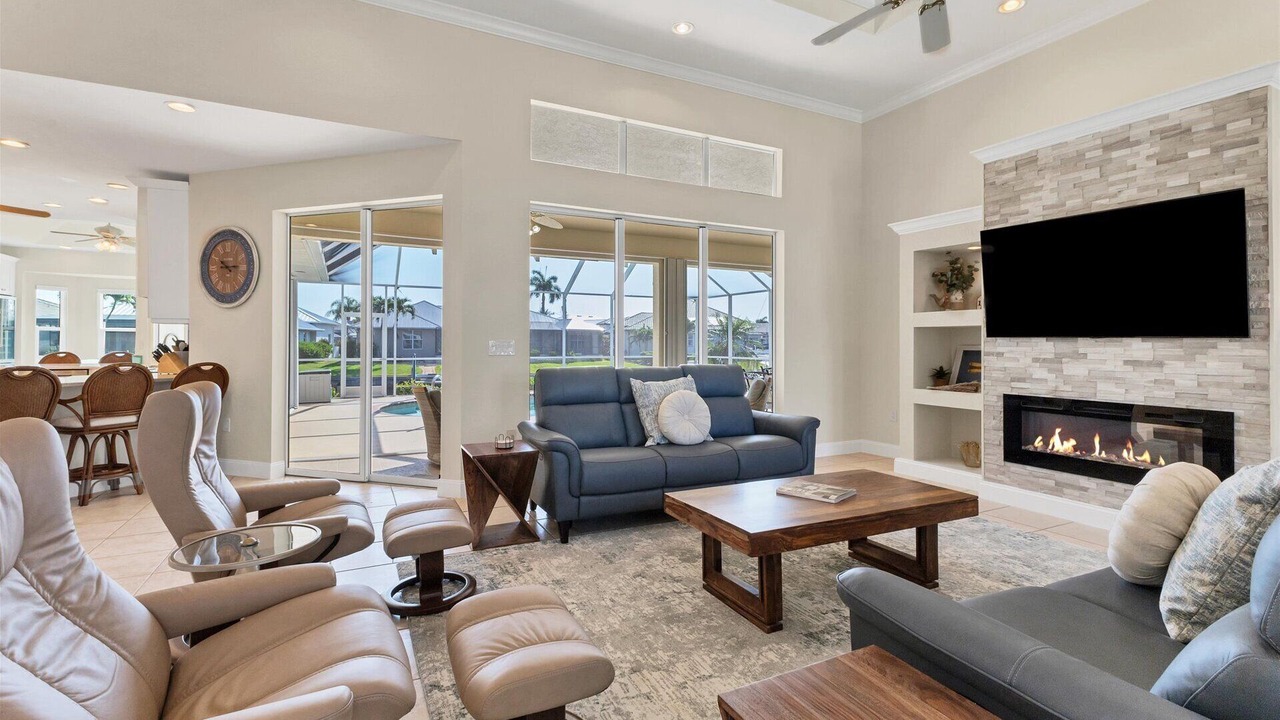 Photo of Livingroom in Charlotte Park