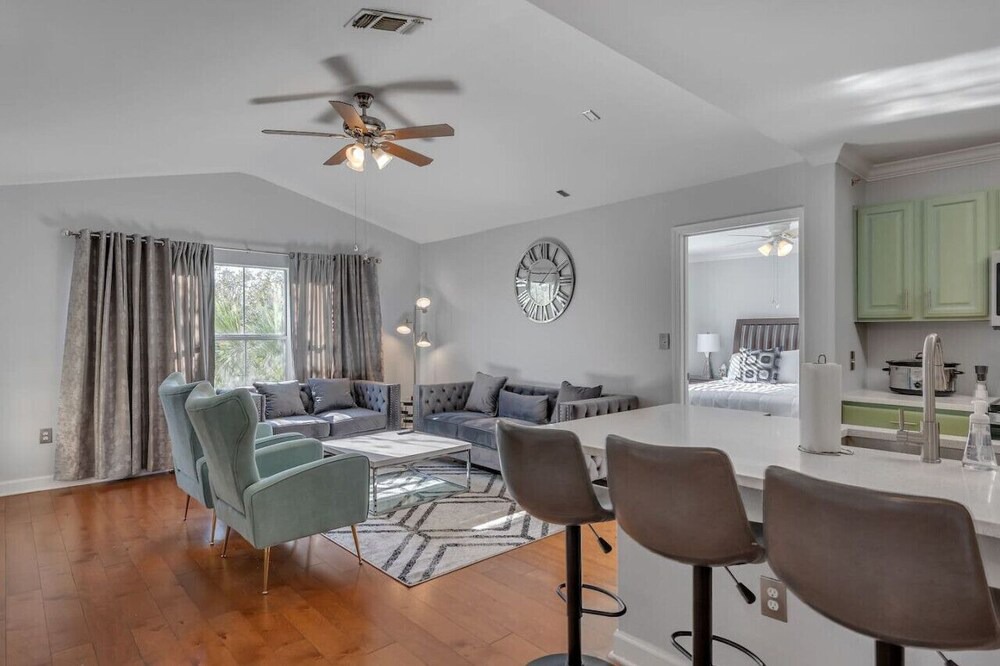 Photo of Livingroom in New Tampa