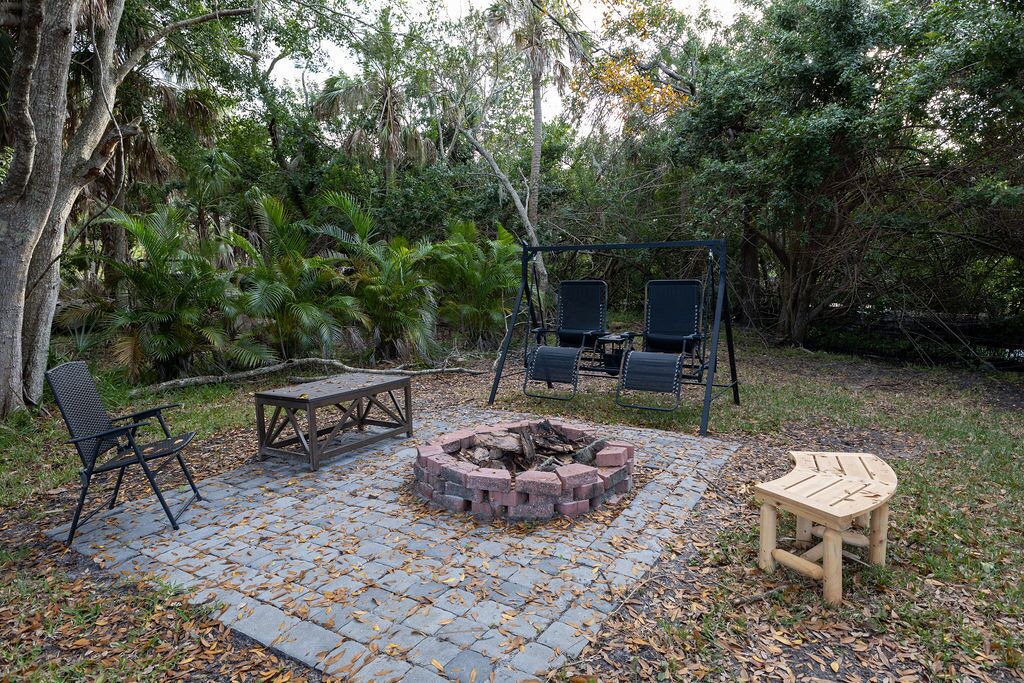 Photo of Outdoor in Fullers Earth