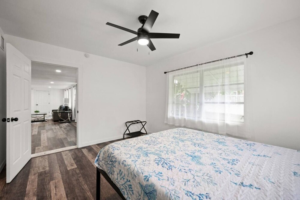 Photo of Bedroom in Fort Myers Shores