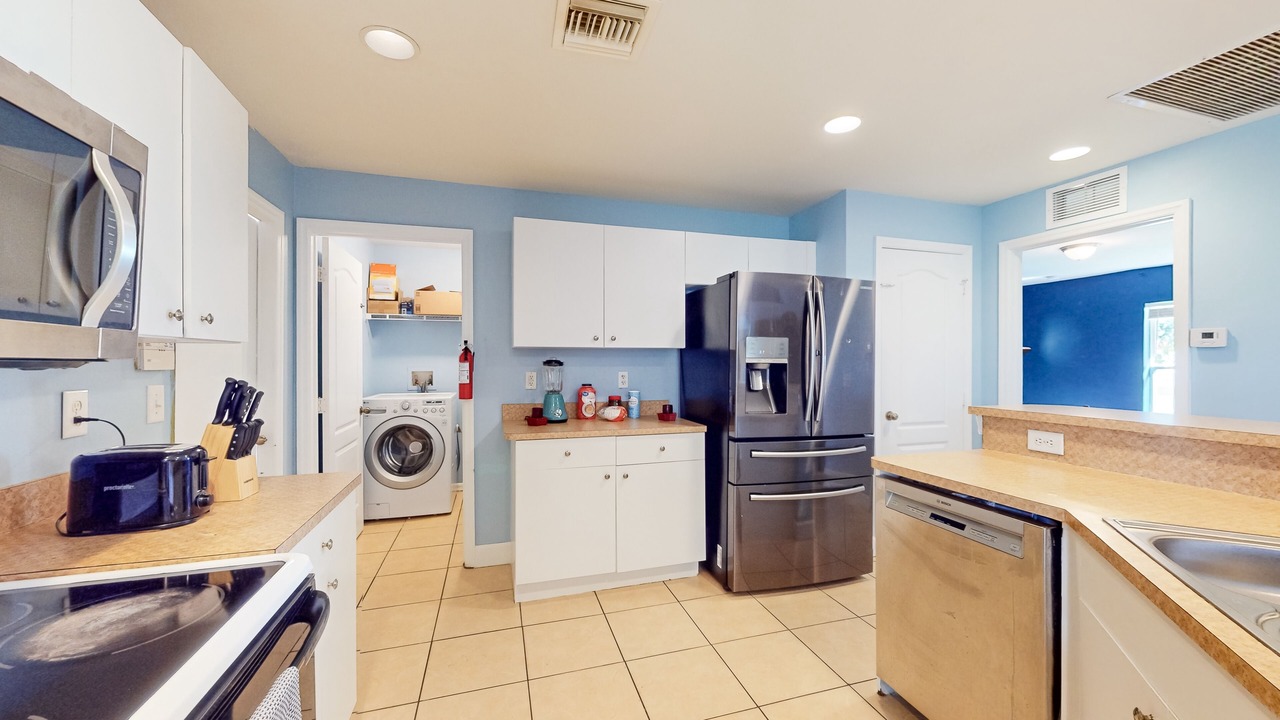 Photo of Kitchen in Lehigh Acres