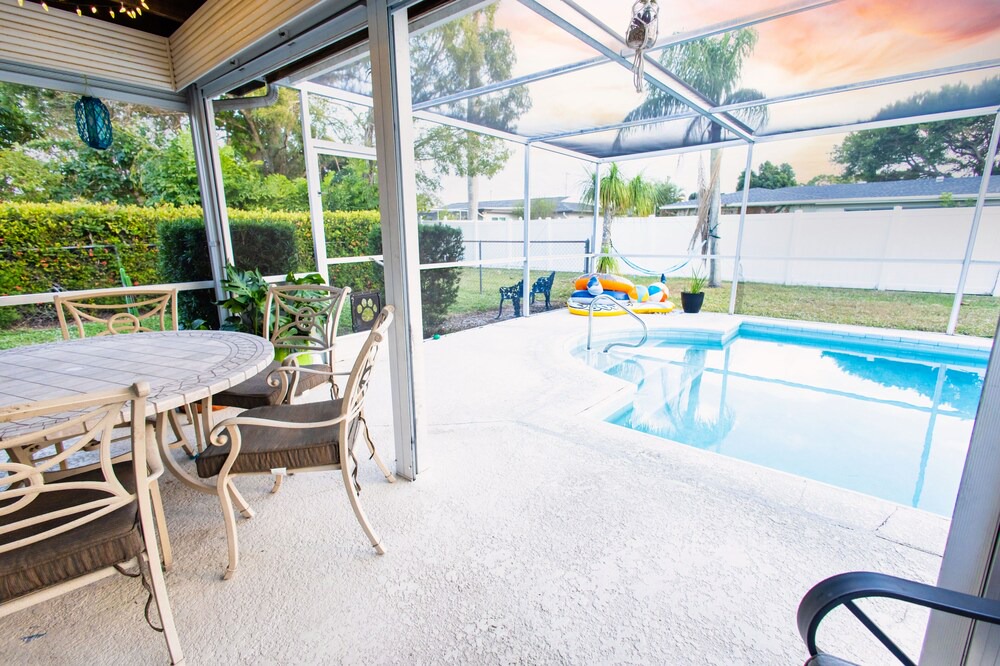 Photo of Outdoor in Lochmoor Waterway Estates