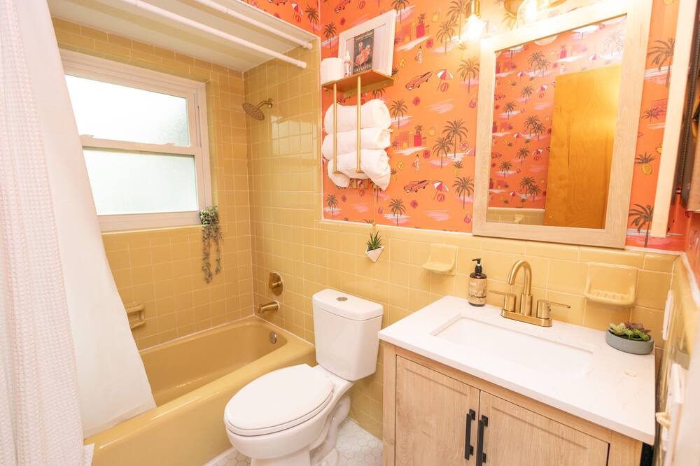 Photo of Bathroom in Lochmoor Waterway Estates