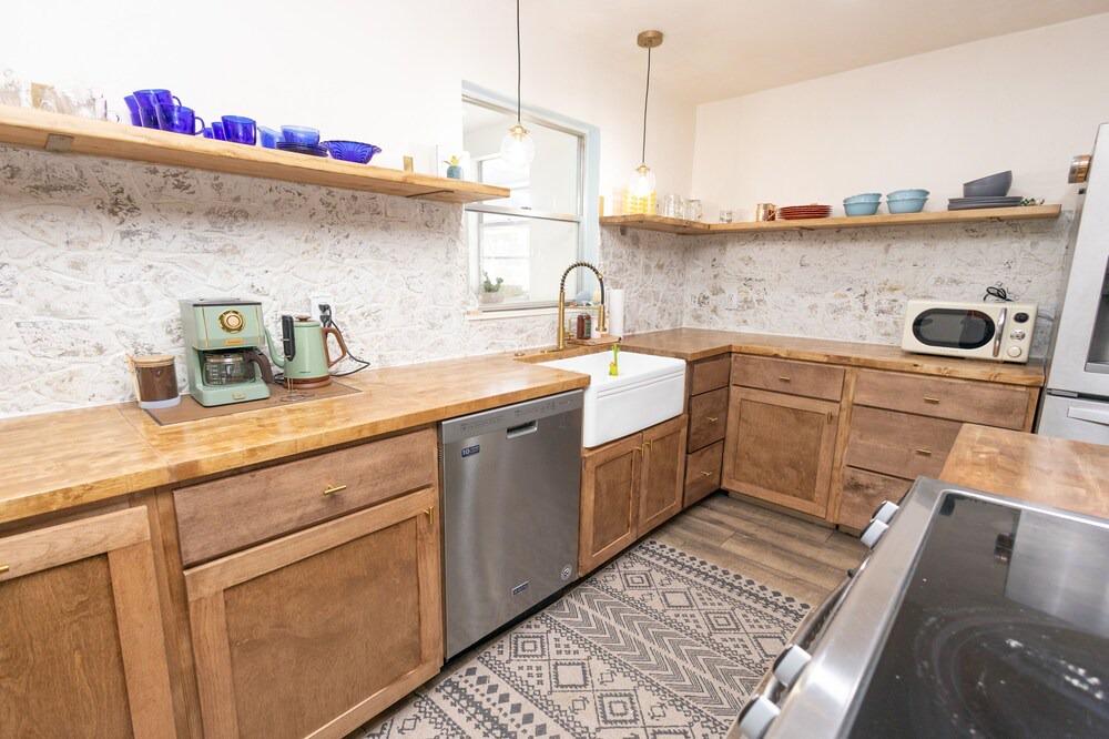 Photo of Kitchen in Lochmoor Waterway Estates
