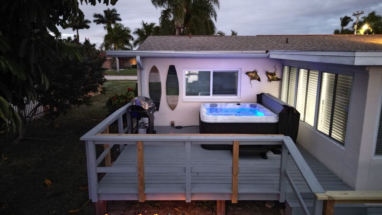 Photo of Outdoor in Lochmoor Waterway Estates
