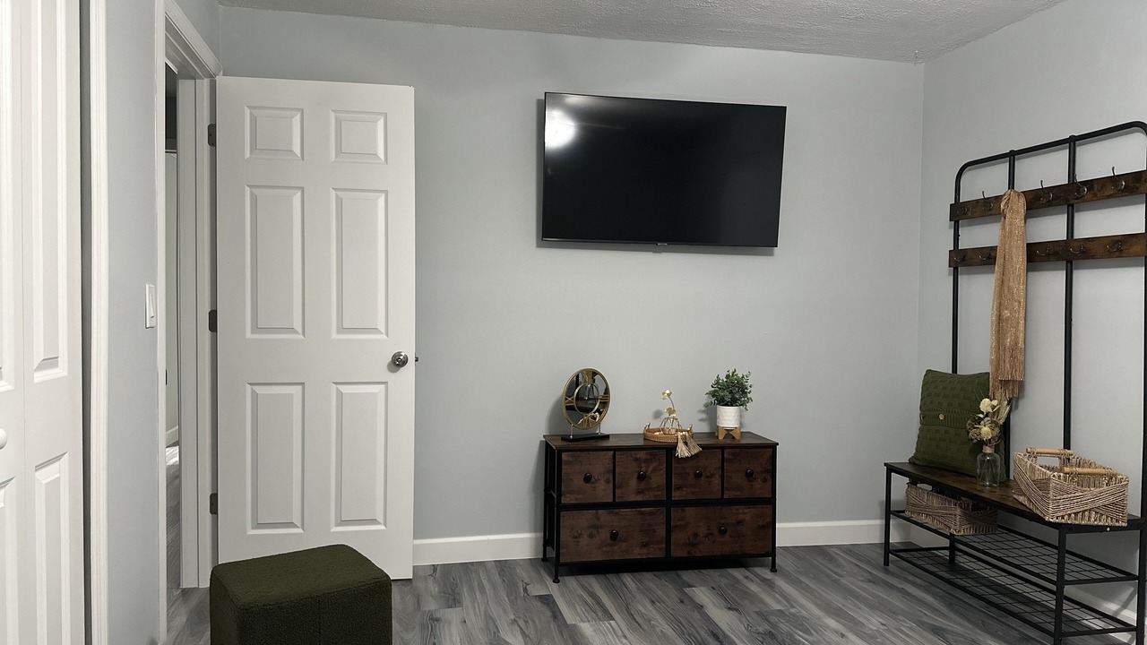 Photo of Others in Lochmoor Waterway Estates