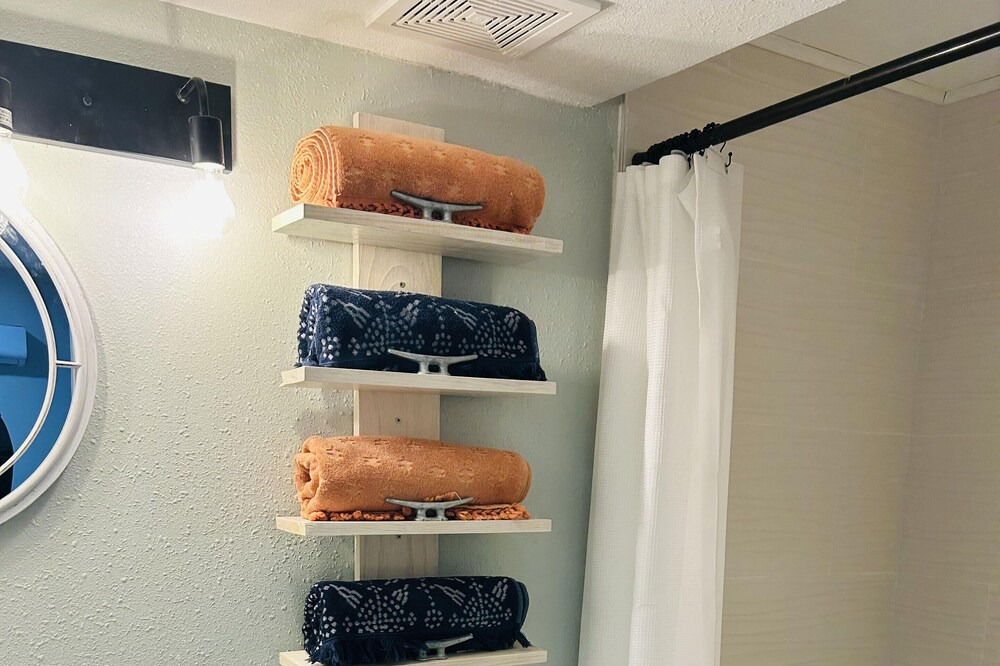 Photo of Bathroom in Crystal Beach