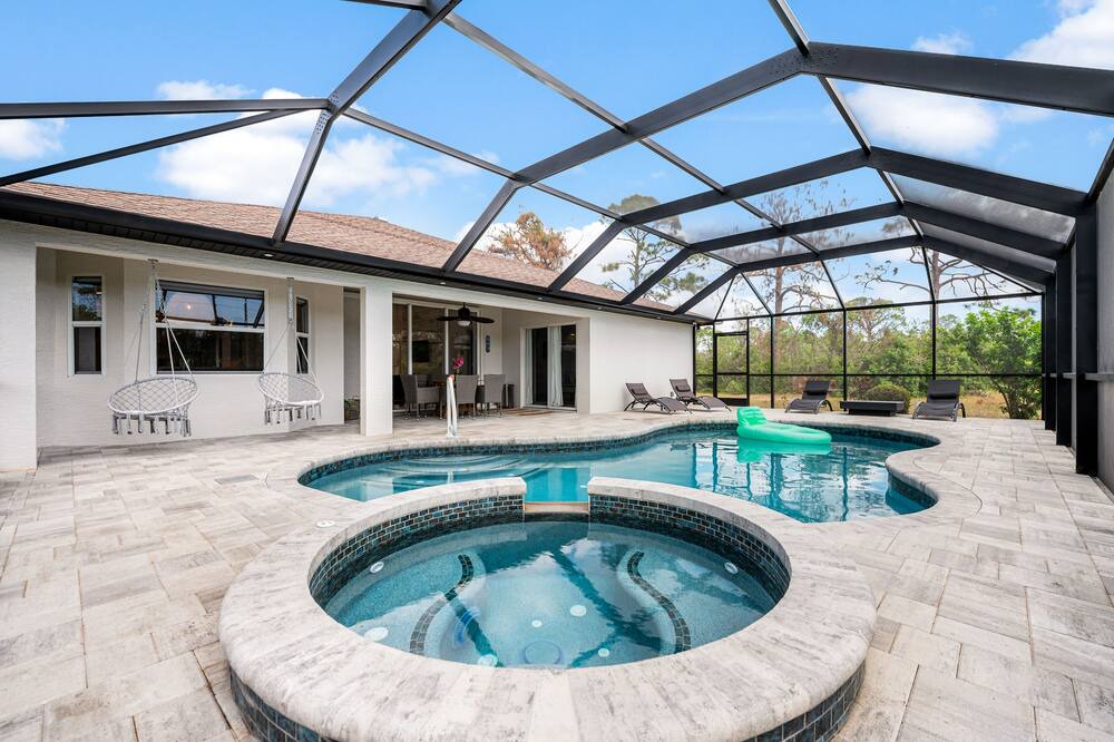 Photo of Outdoor in Rotonda Lakes