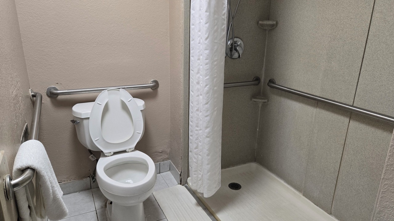 Photo of Bathroom in Winkler