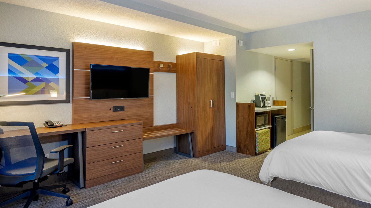 Photo of Bedroom in Caloosahatchee