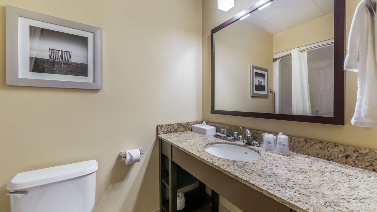 Photo of Bathroom in Naples