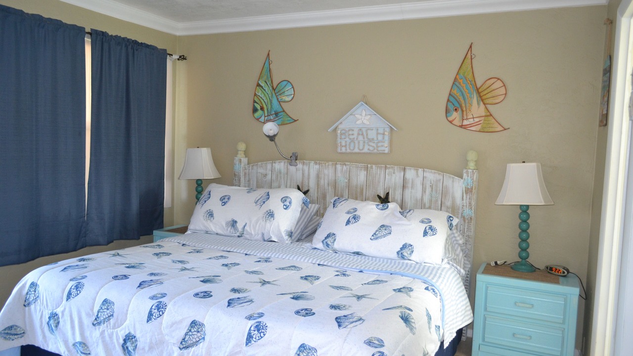 Photo of Bedroom in Englewood