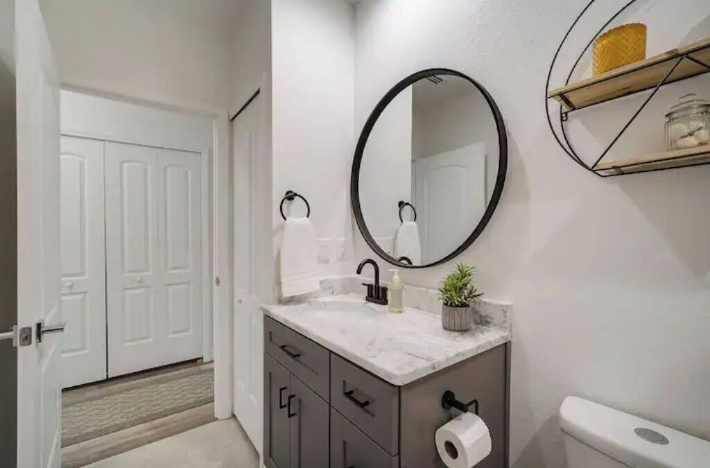 Photo of Bathroom in Oakland Hills