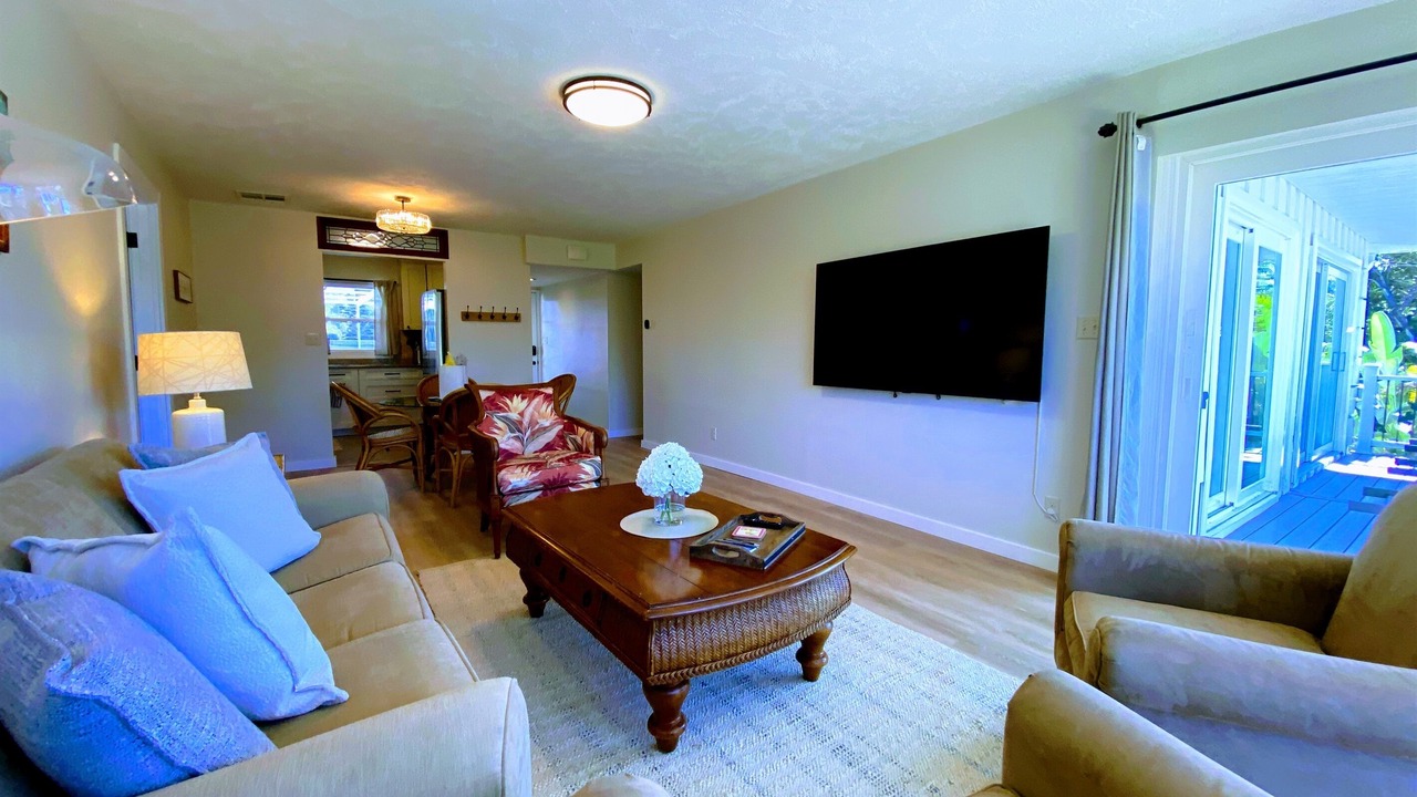 Photo of Livingroom in Whitney Beach