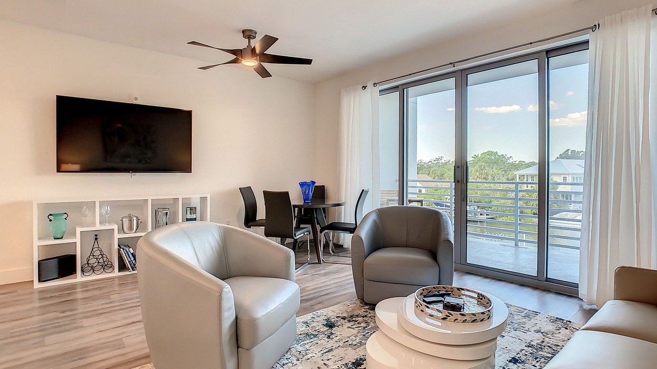 Photo of Bedroom in Central Sarasota