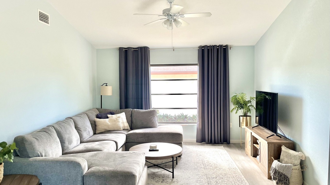 Photo of Bedroom in Englewood East