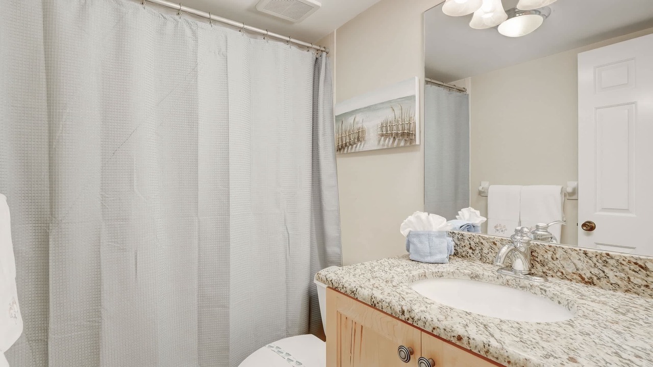 Photo of Bathroom in Royal Harbor