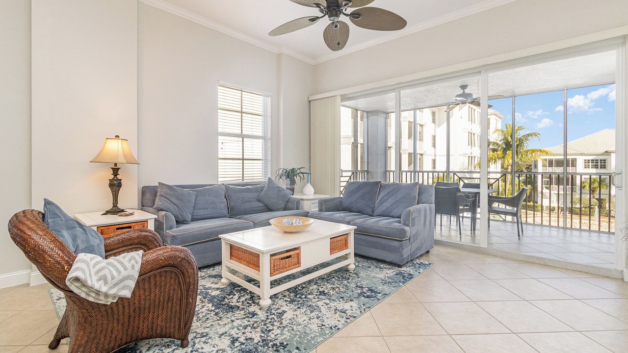 Photo of Livingroom in Bonita Shores