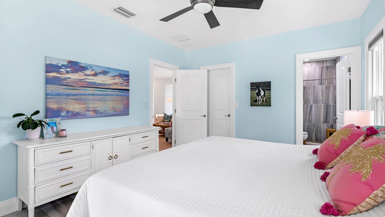 Photo of Bedroom in Estero