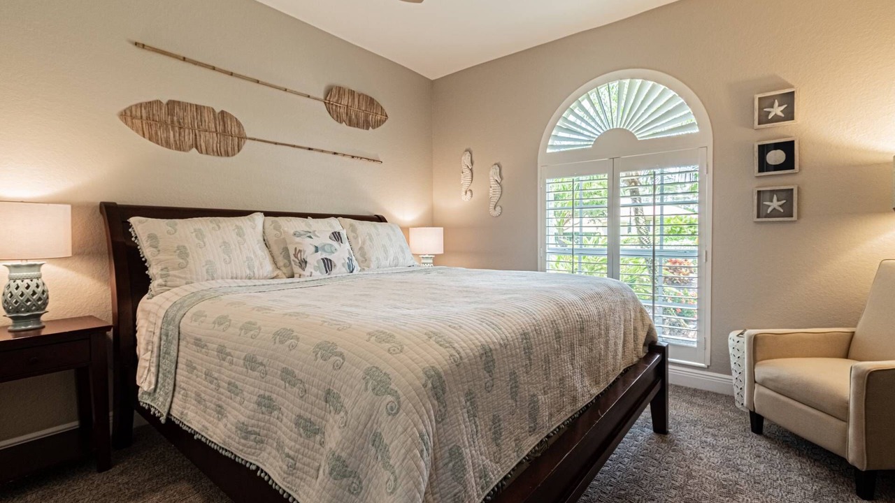 Photo of Bedroom in Central Naples