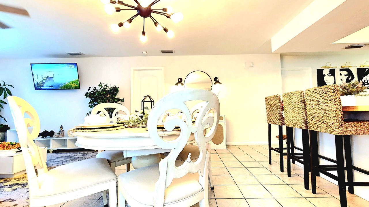Photo of Others in Lochmoor Waterway Estates