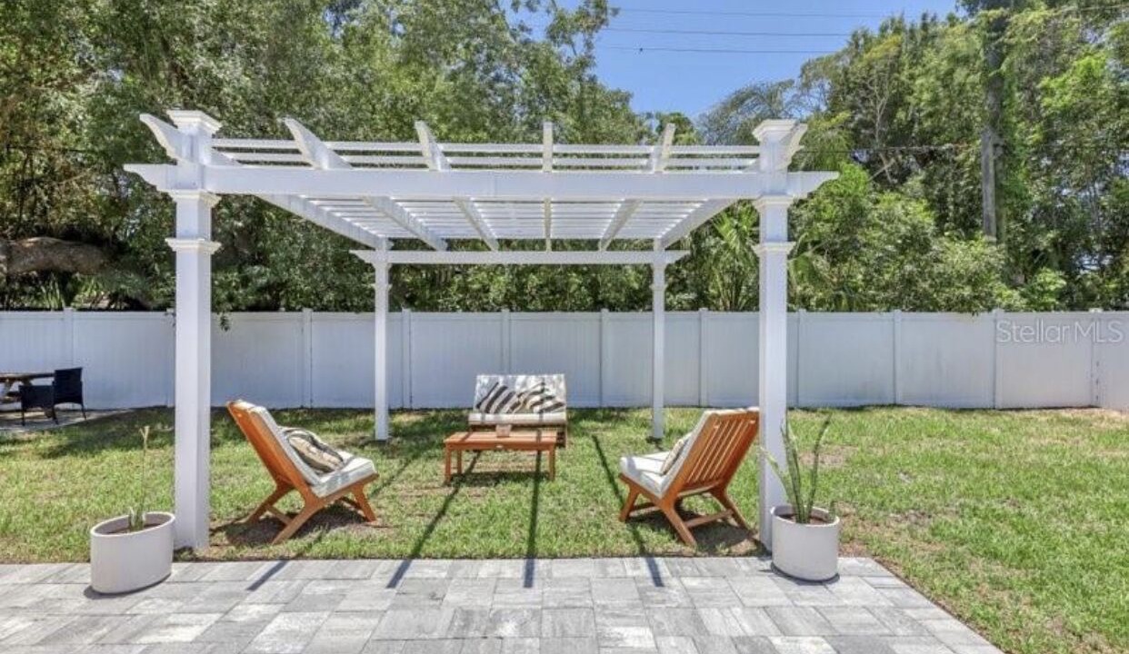 Photo of Patio Balcony in Arlington Park